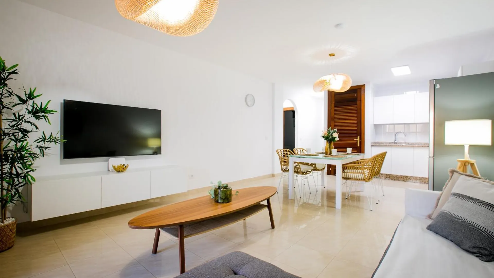 422 Quiet, Beautiful Flat With Sea View Lejlighed Playa Paraíso