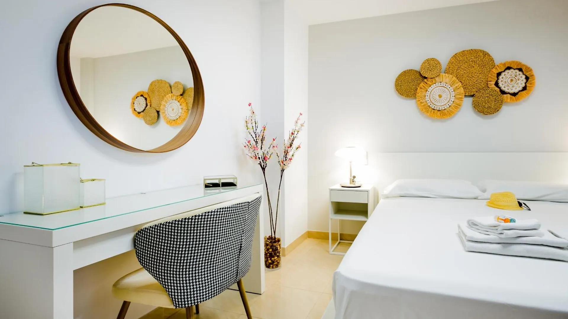 422 Quiet, Beautiful Flat With Sea View Lejlighed Playa Paraíso Spanien