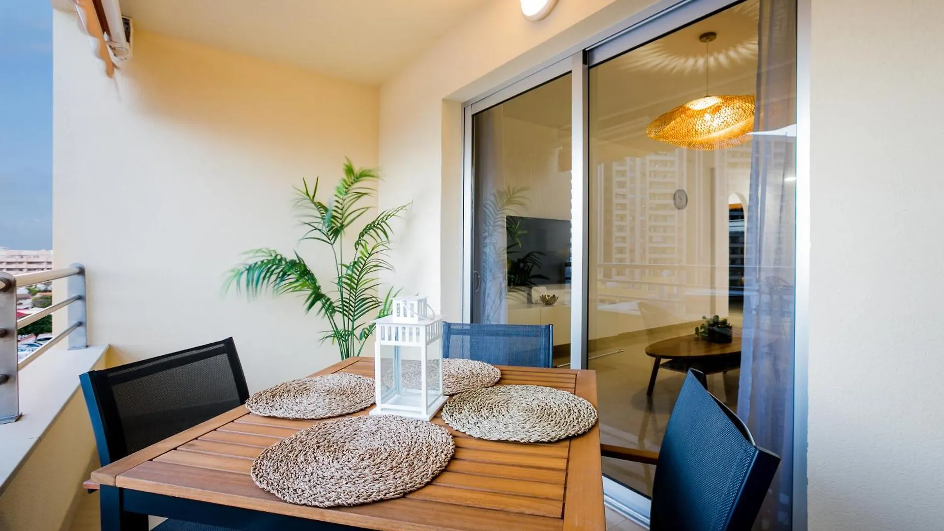 422 Quiet, Beautiful Flat With Sea View Lejlighed Playa Paraíso